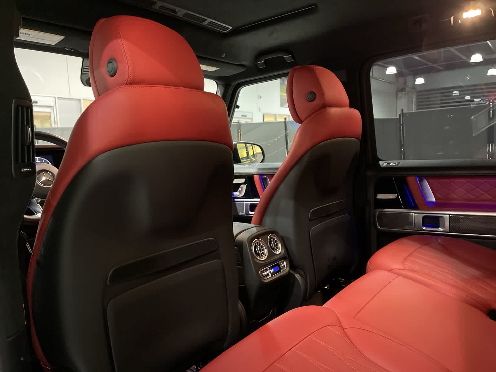 Thumbnail: 2022 Mercedes-Benz G-Class - 24