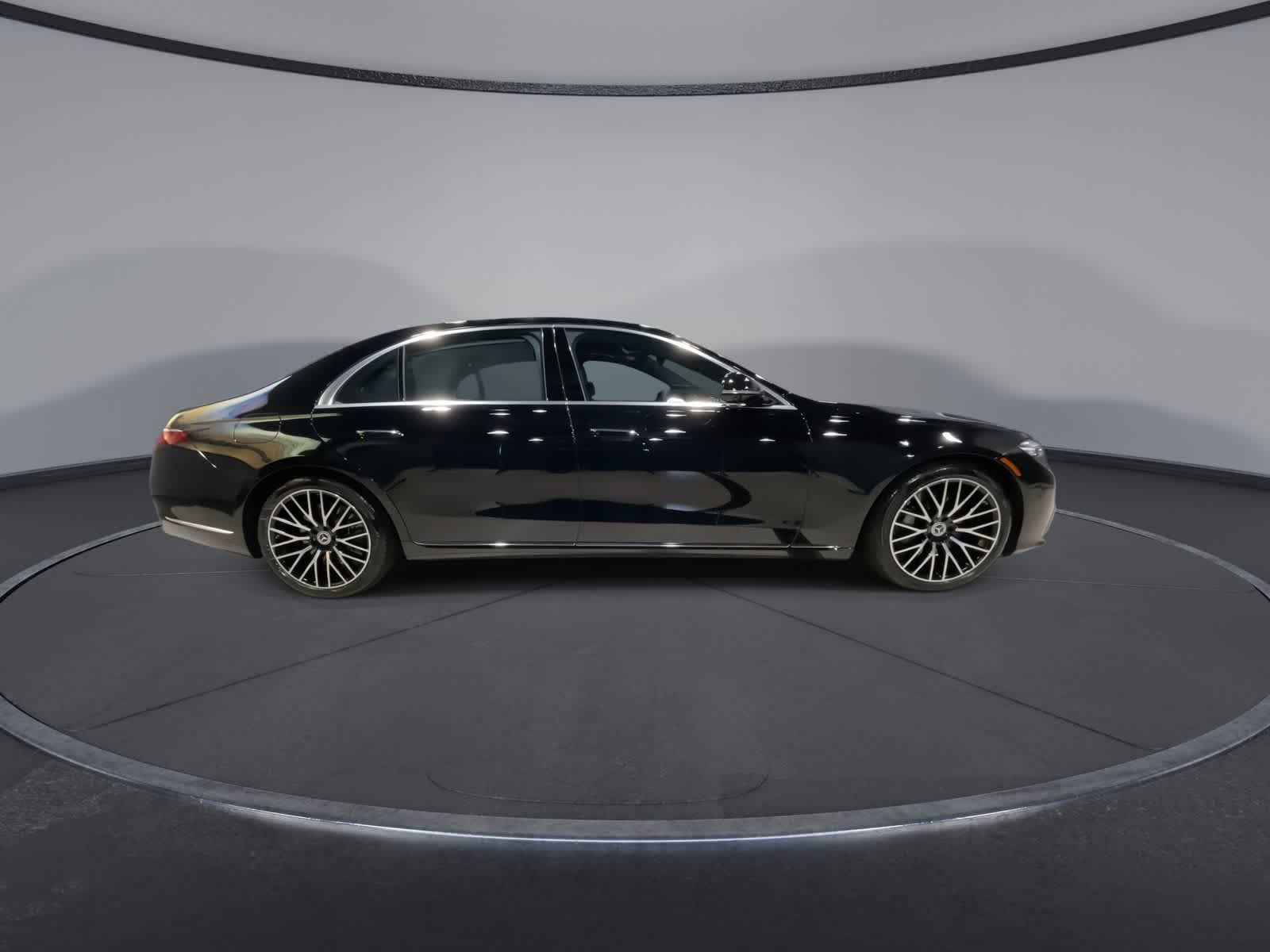 Thumbnail: 2025 Mercedes-Benz B-Class - 2
