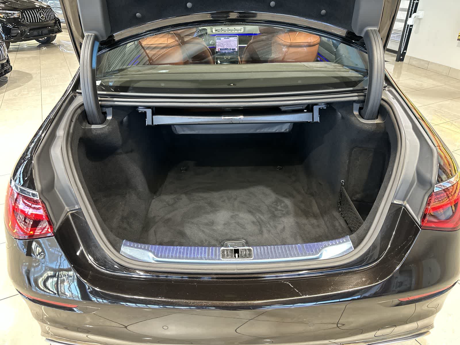 Thumbnail: 2023 Mercedes-Benz S-Class - 31