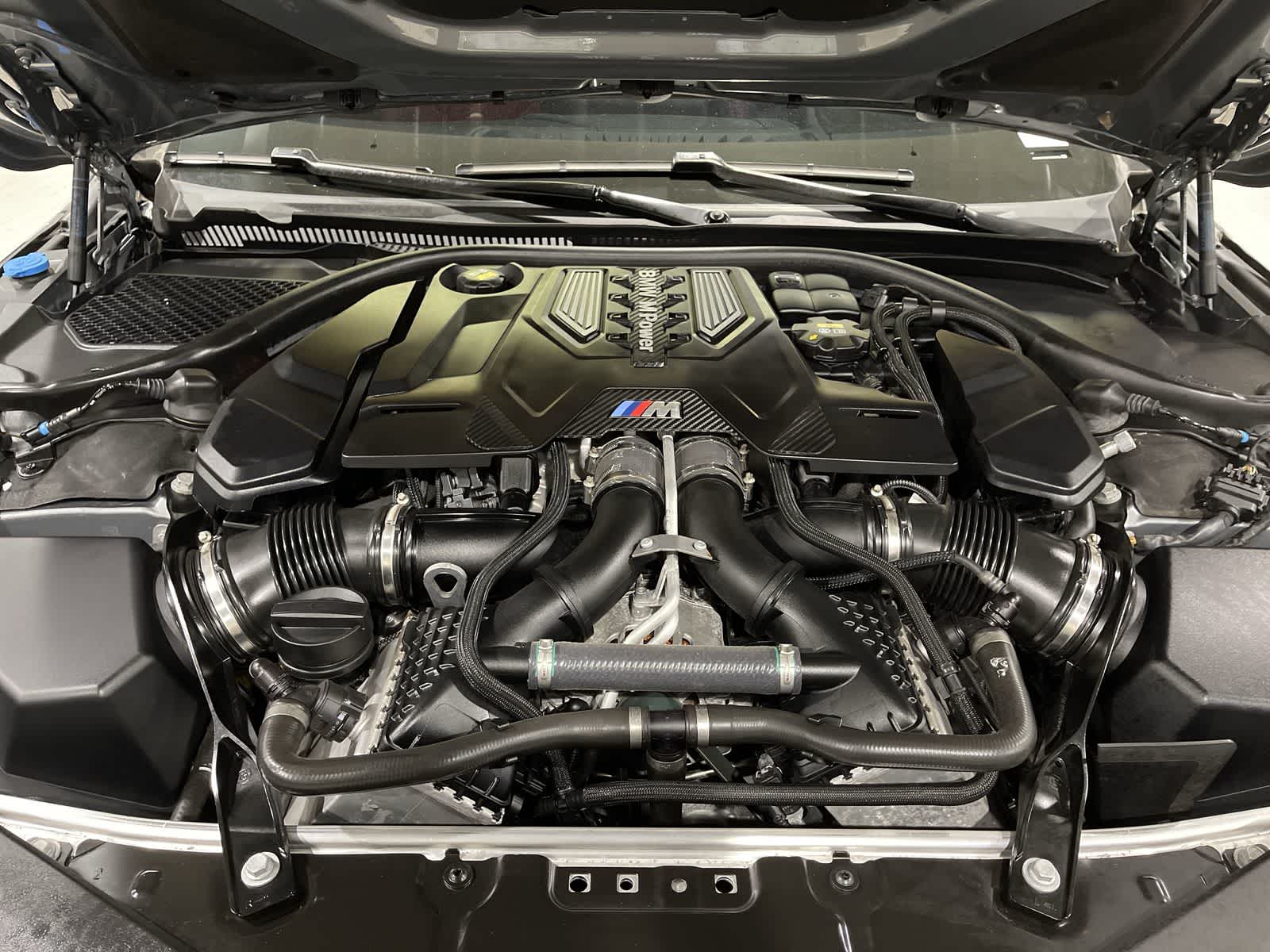 Thumbnail: 2023 BMW M8 - 21