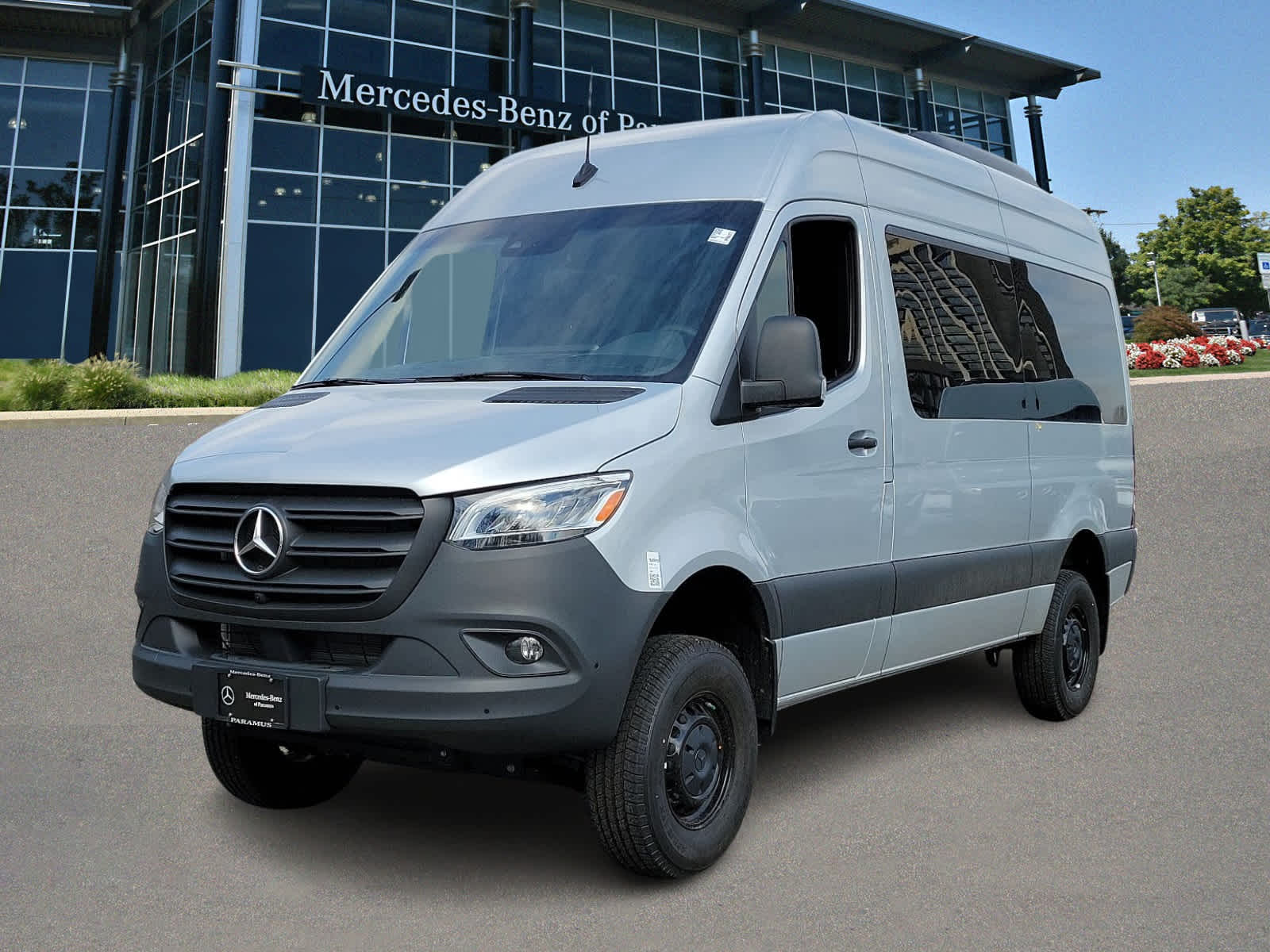 2024 Mercedes-Benz Sprinter 2500 -
                Paramus, NJ