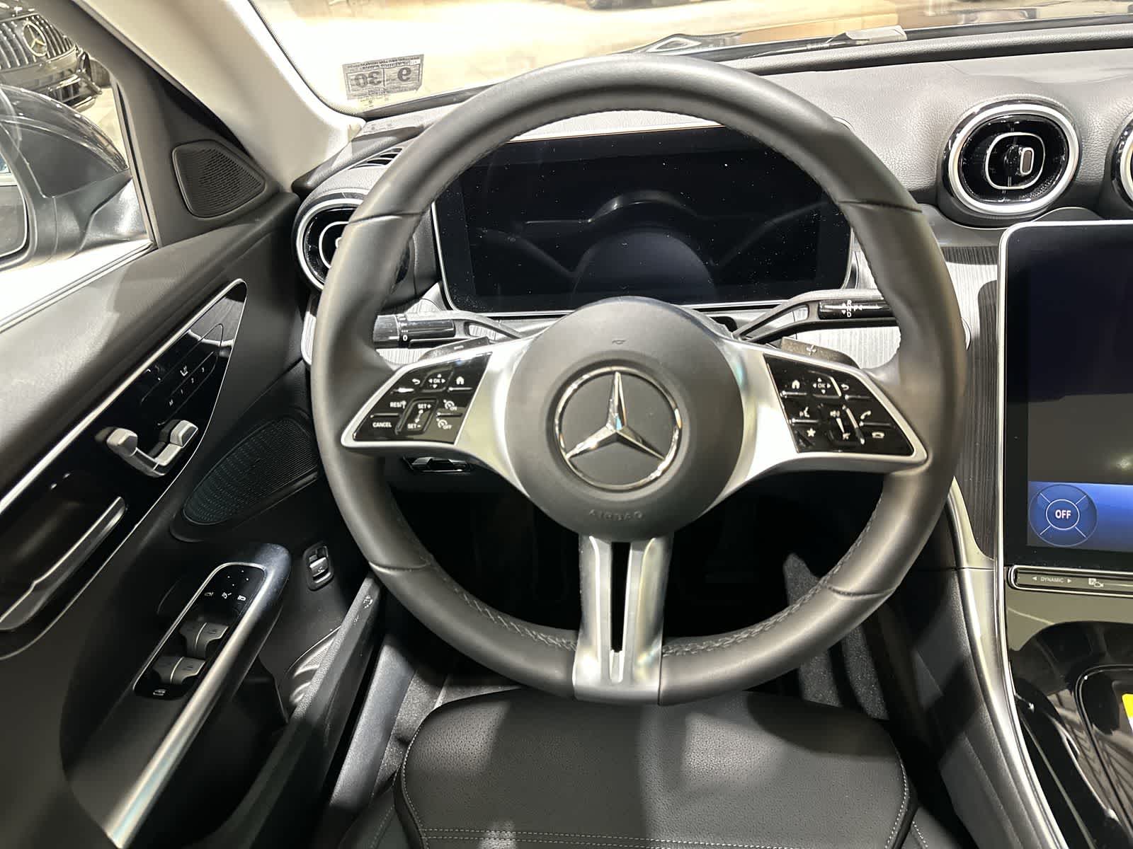 Thumbnail: 2025 Mercedes-Benz C-Class - 27