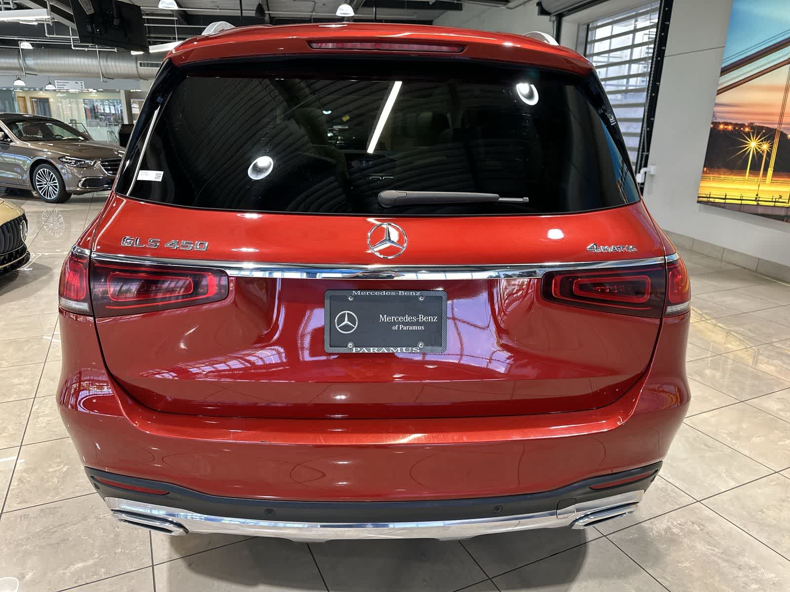Thumbnail: 2022 Mercedes-Benz GLS - 17