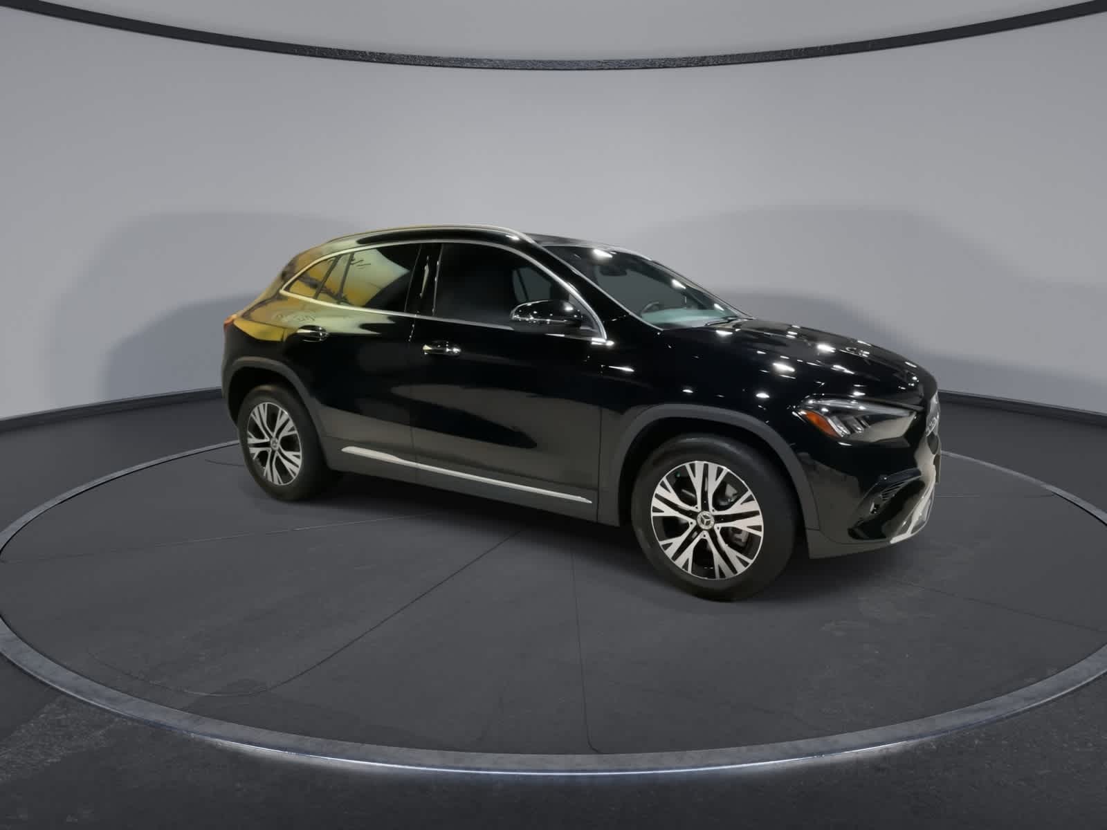 Thumbnail: 2025 Mercedes-Benz GLA - 2