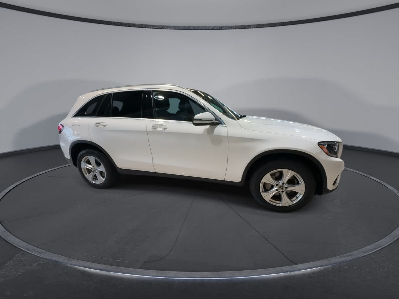 Thumbnail: 2017 Mercedes-Benz GLC - 13