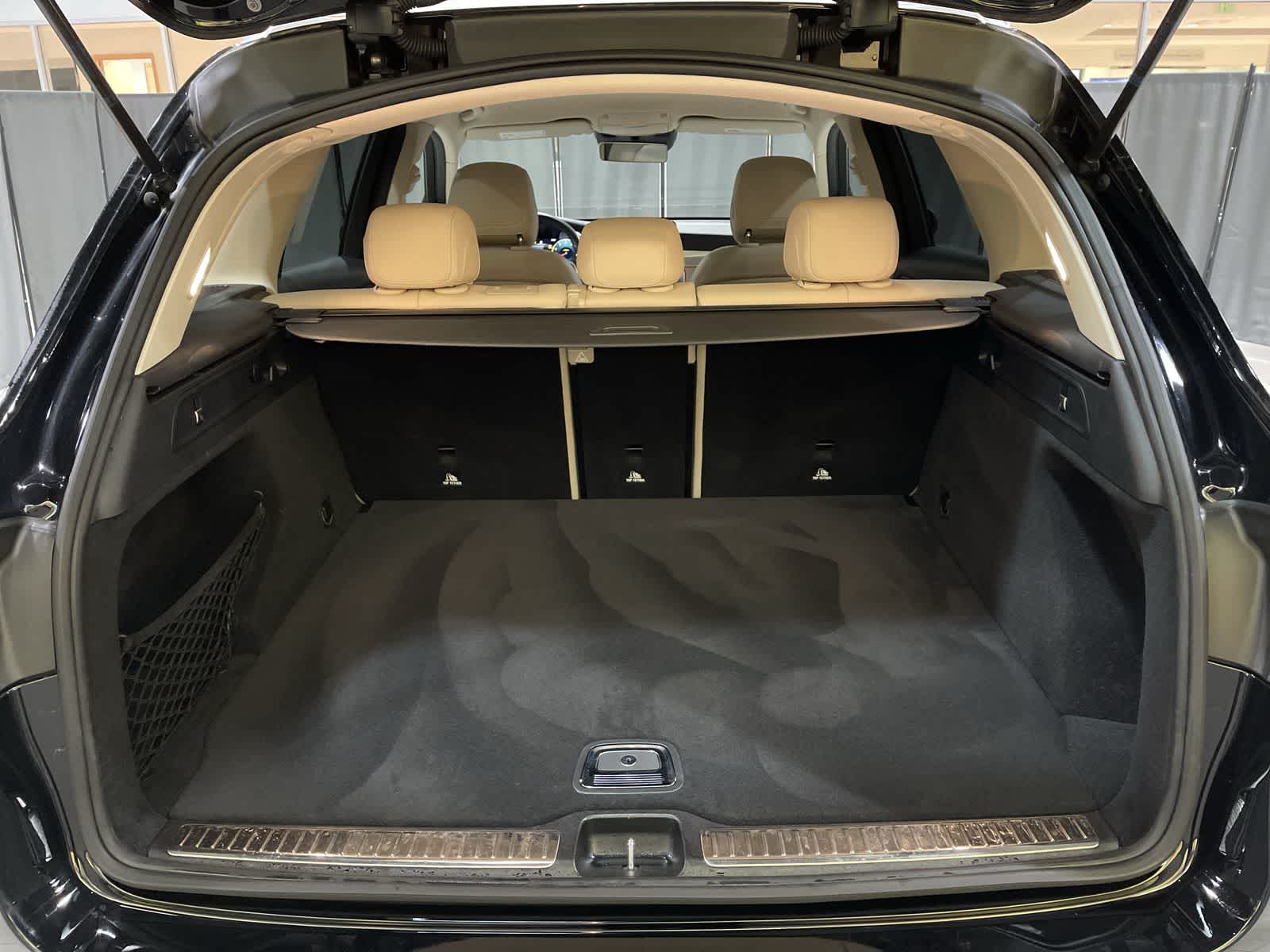 Thumbnail: 2022 Mercedes-Benz GLC - 31