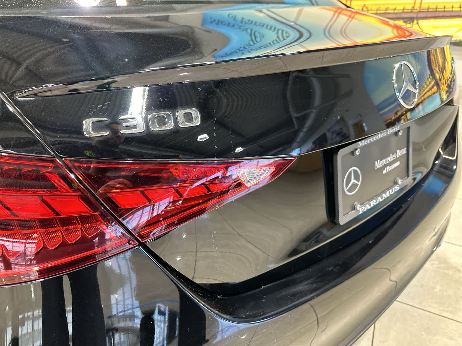 Thumbnail: 2025 Mercedes-Benz C-Class - 19