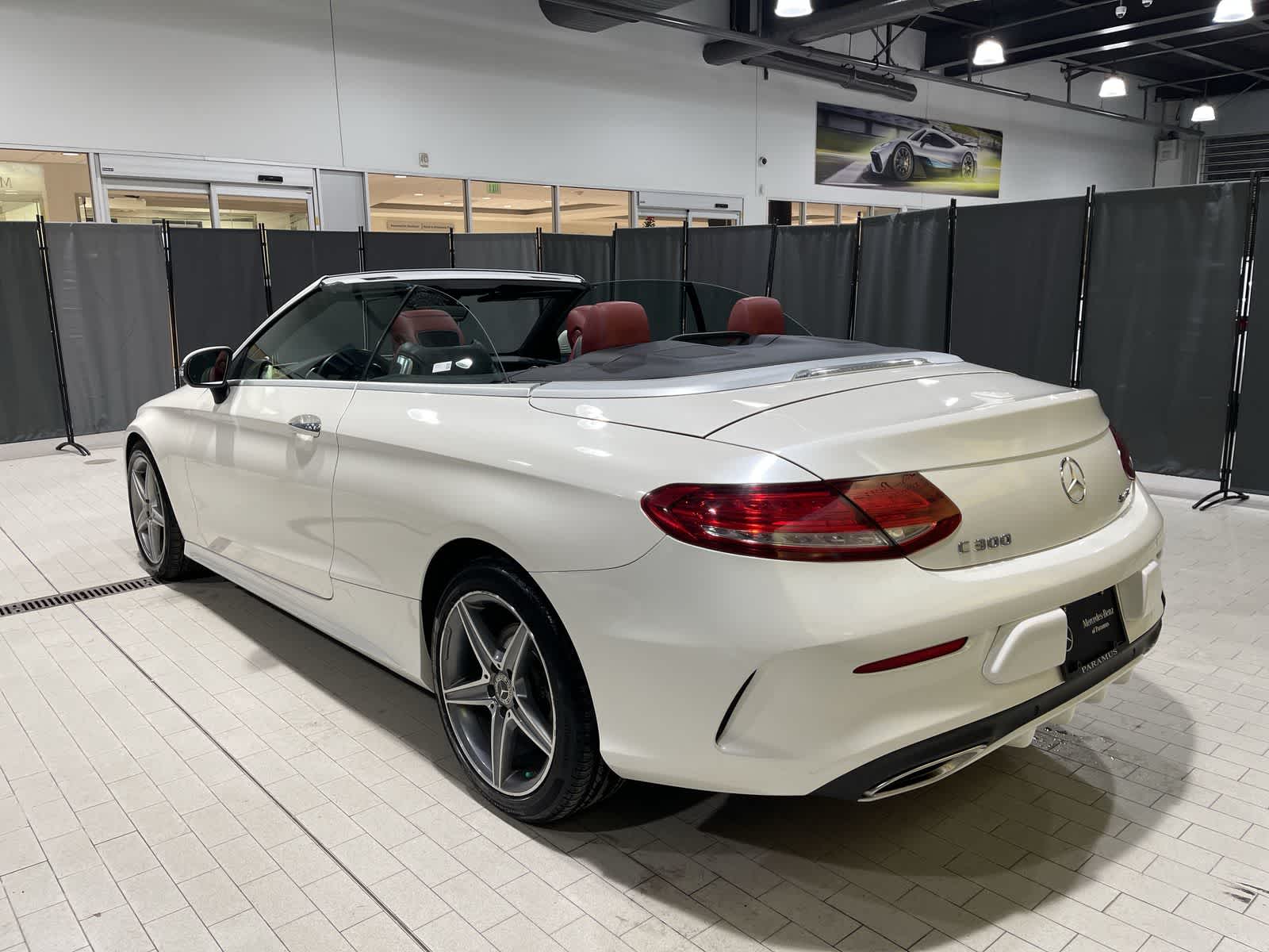 Thumbnail: 2018 Mercedes-Benz C-Class - 16