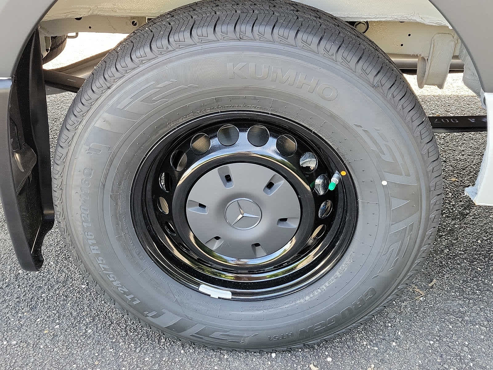 Thumbnail: 2025 Mercedes-Benz Sprinter - 5