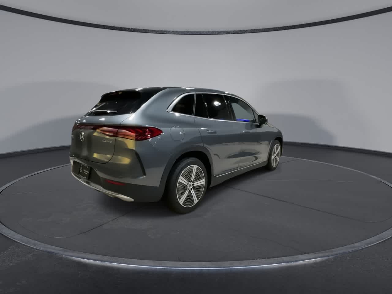 Thumbnail: 2025 Mercedes-Benz EQE - 12