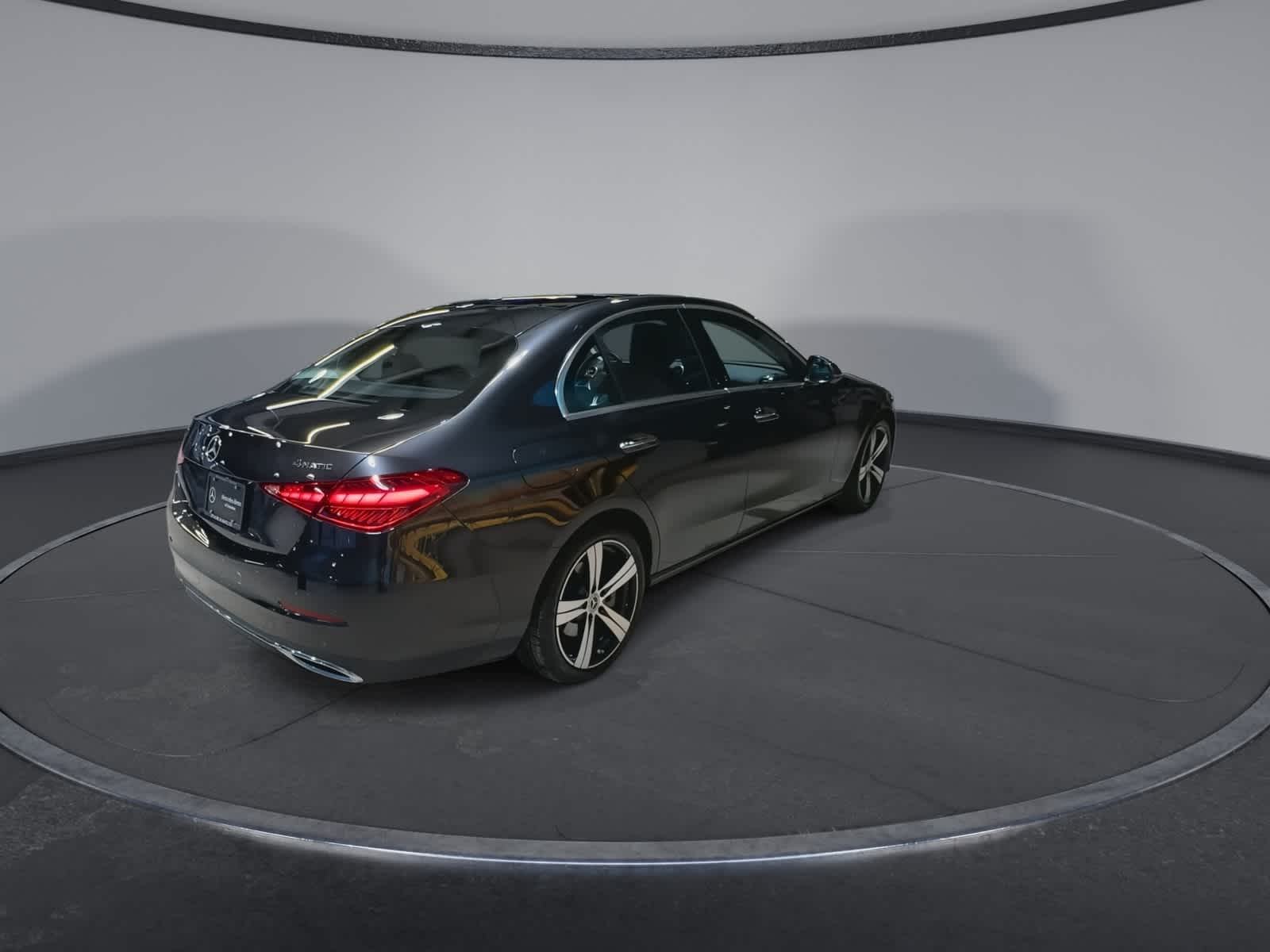 Thumbnail: 2025 Mercedes-Benz C-Class - 11