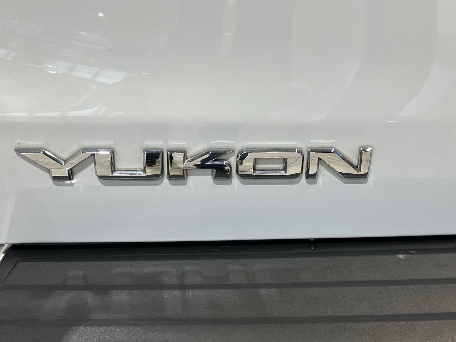 Thumbnail: 2018 GMC Yukon - 19