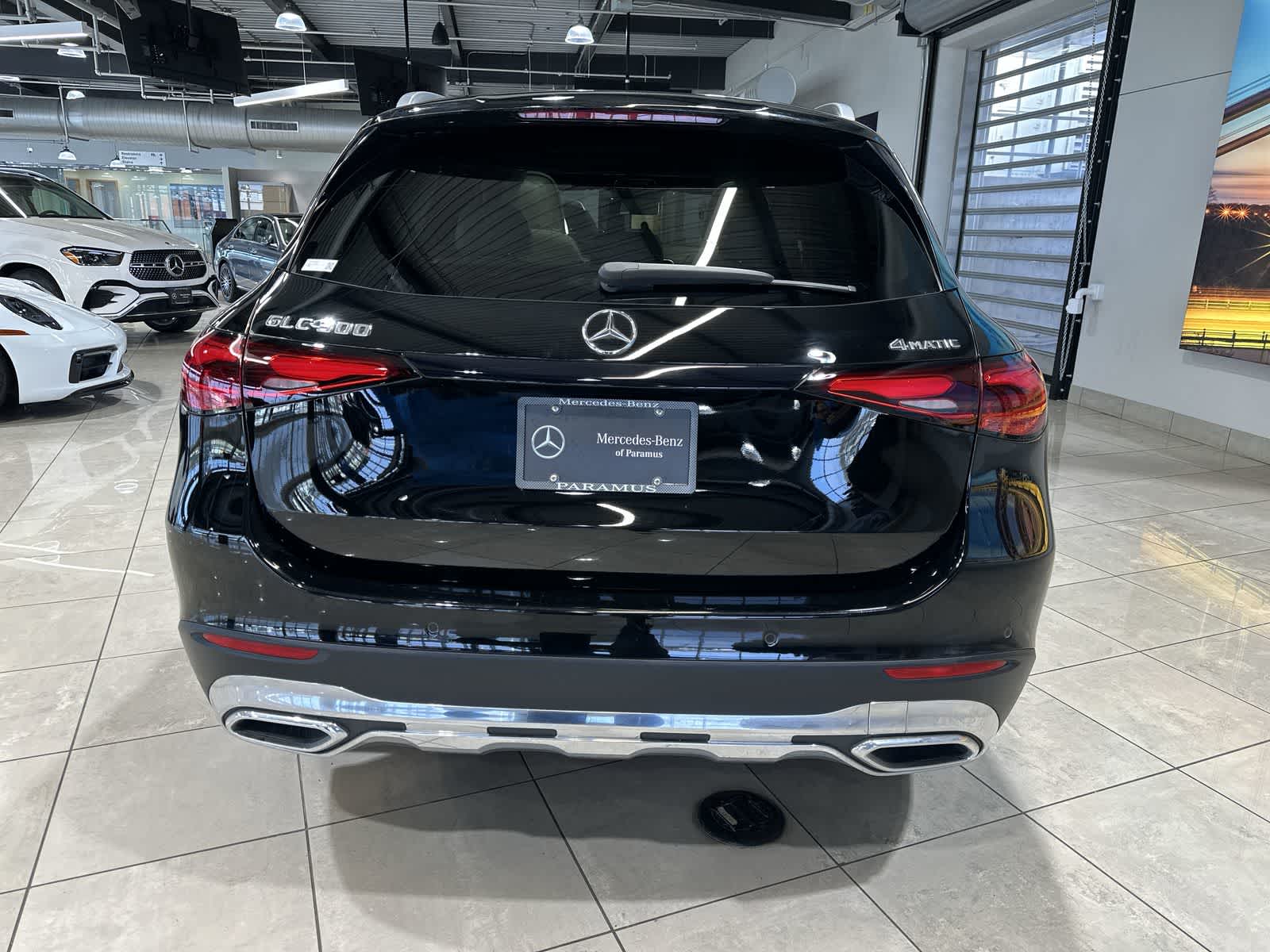 Thumbnail: 2023 Mercedes-Benz GLC - 17