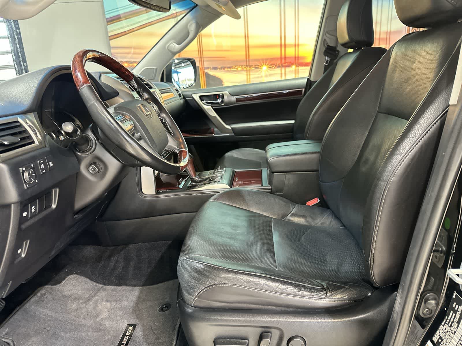 Thumbnail: 2016 Lexus GX - 14