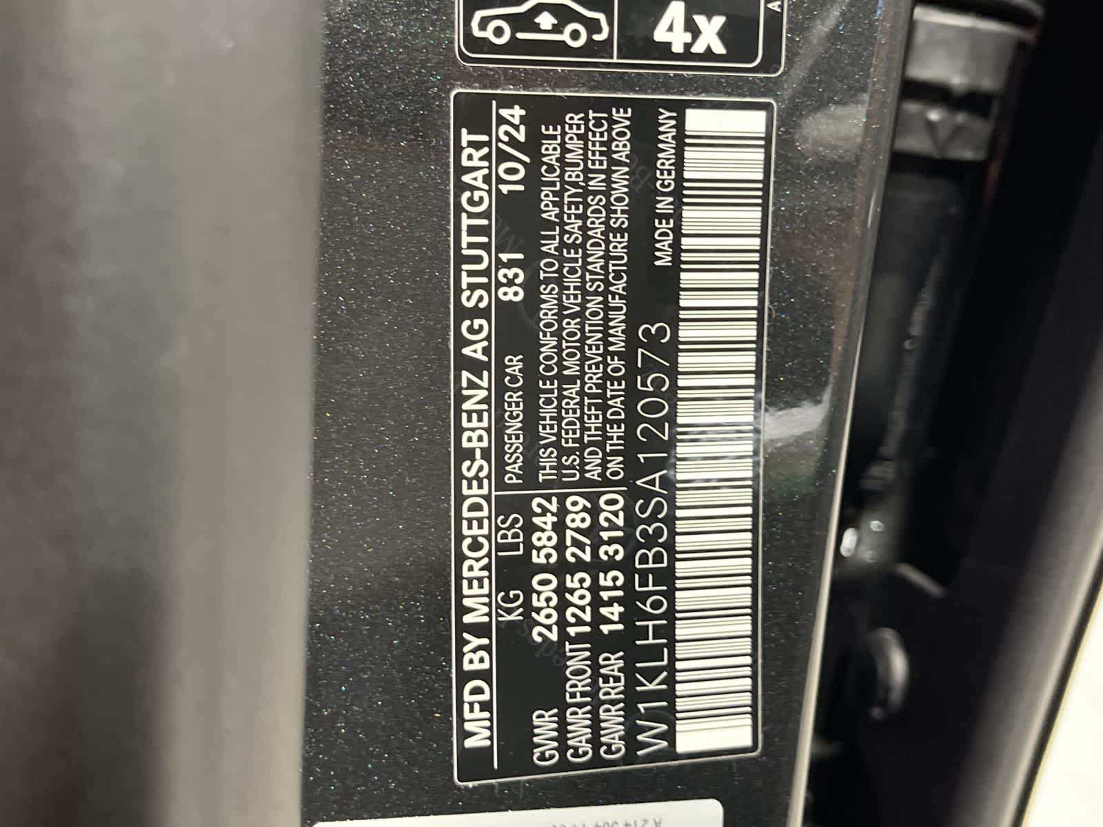 Thumbnail: 2025 Mercedes-Benz E-Class - 33