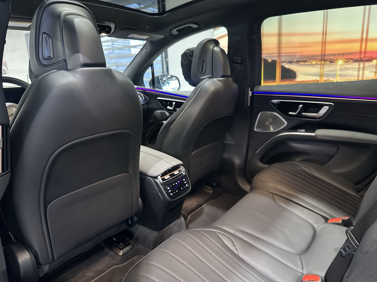 Thumbnail: 2023 Mercedes-Benz EQS - 23