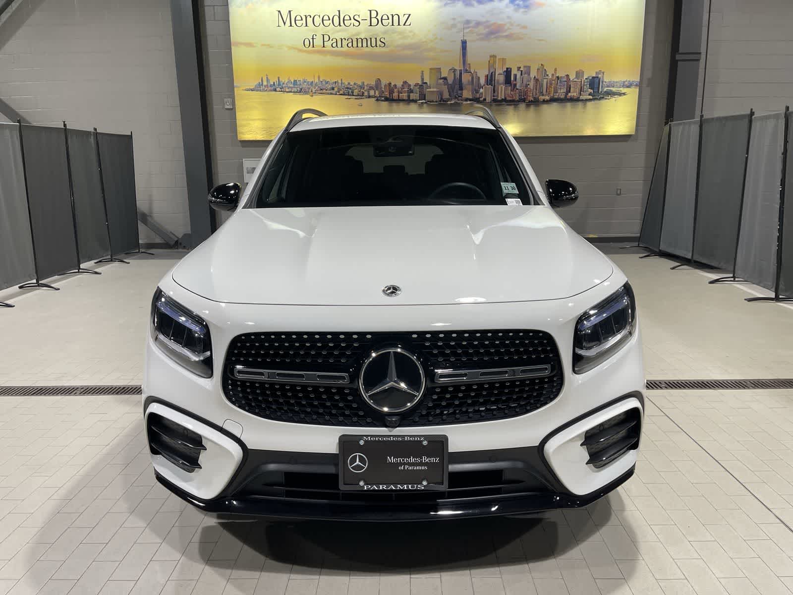 Thumbnail: 2025 Mercedes-Benz GLB - 18