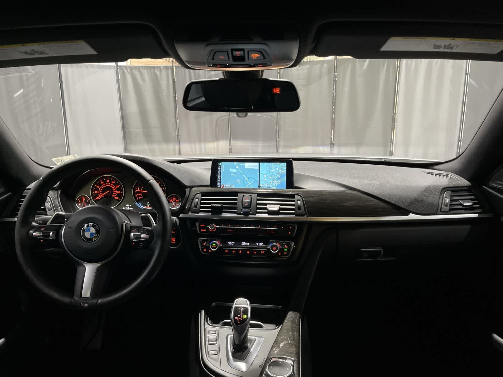 Thumbnail: 2016 BMW 4 Series - 22