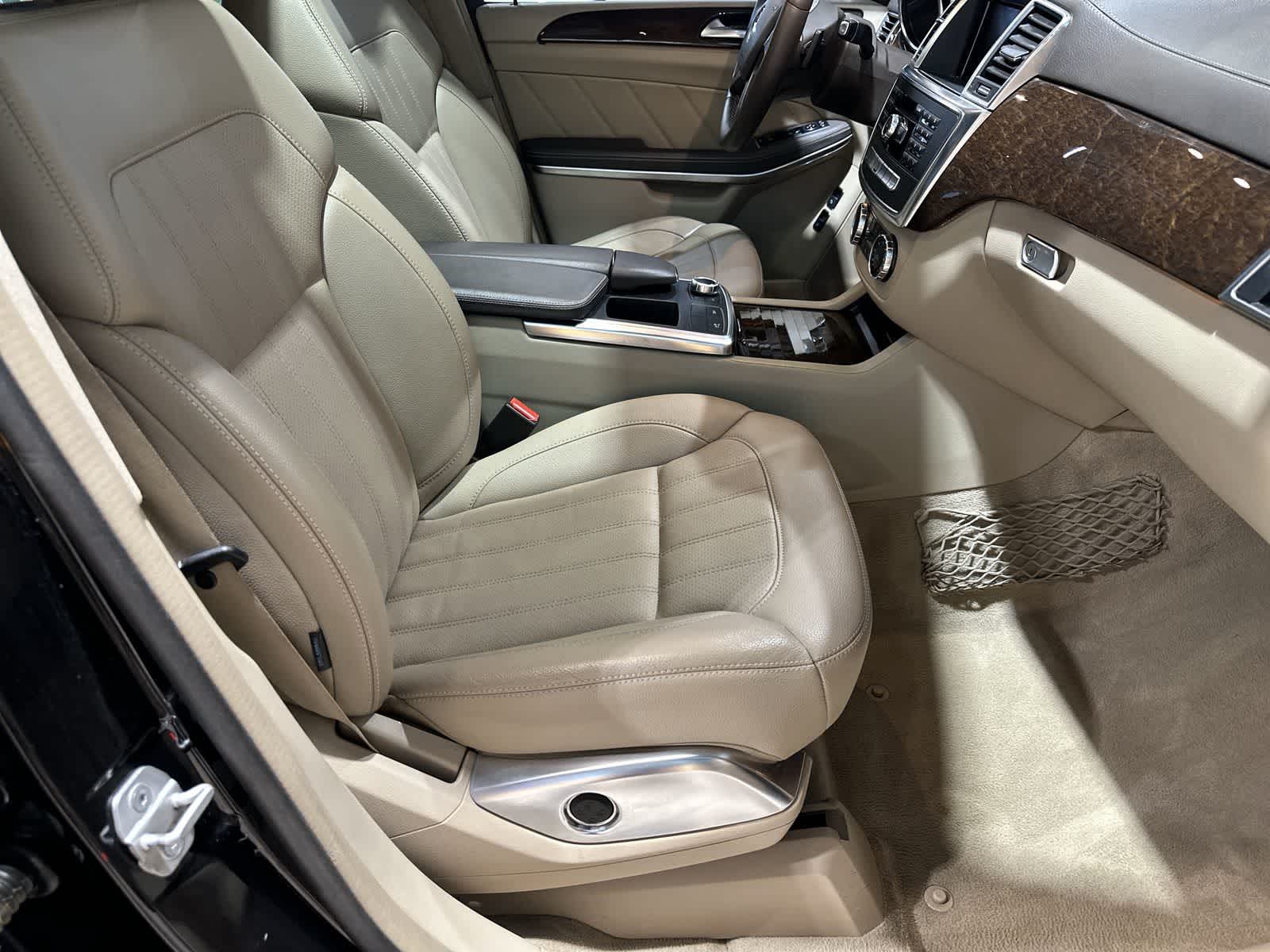 Thumbnail: 2013 Mercedes-Benz GL-Class - 26
