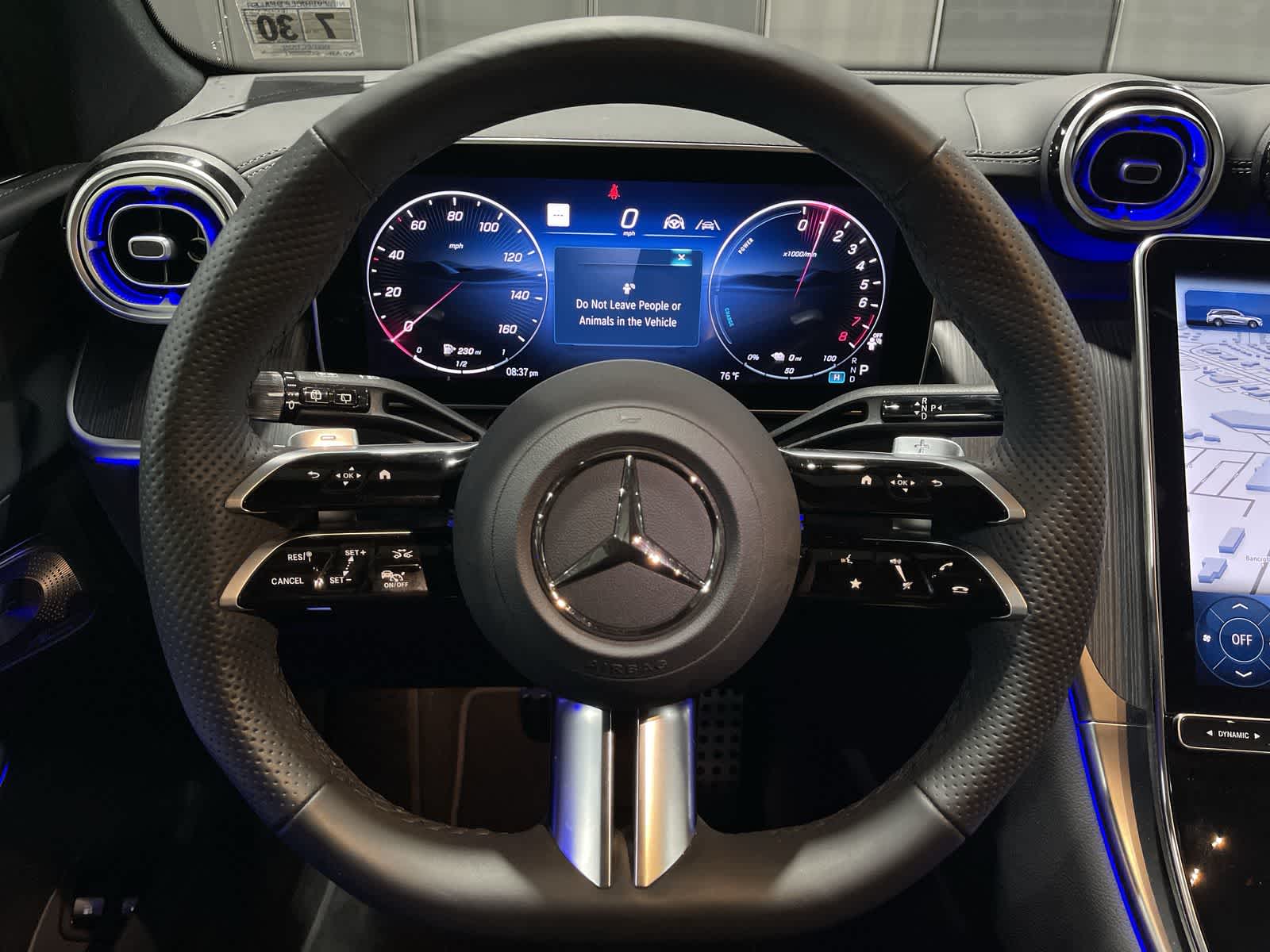 Thumbnail: 2025 Mercedes-Benz GLC - 27