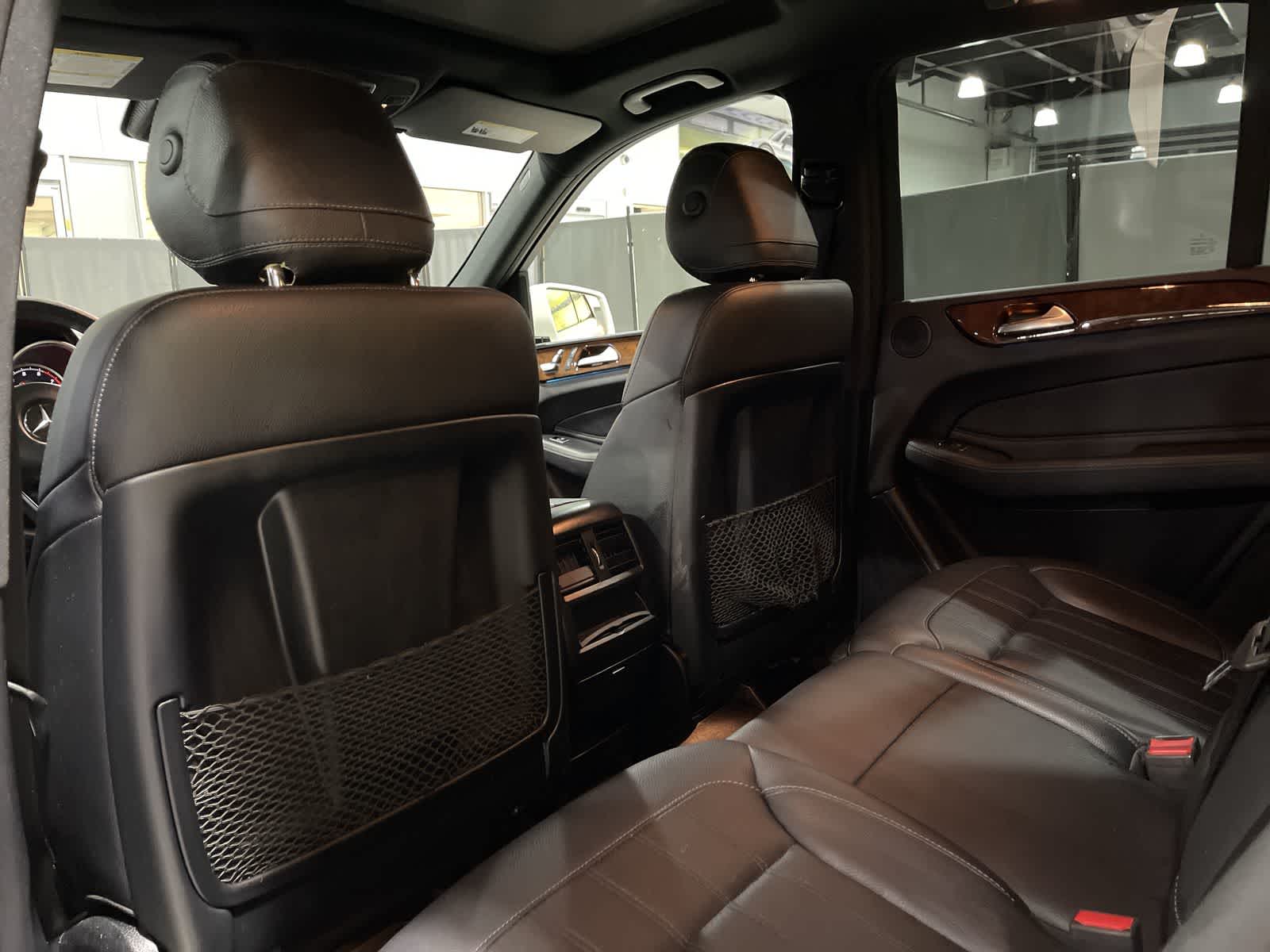 Thumbnail: 2016 Mercedes-Benz GLE - 24