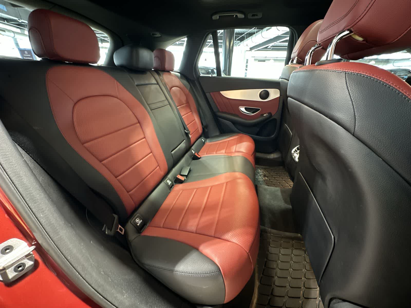 Thumbnail: 2022 Mercedes-Benz GLC - 25