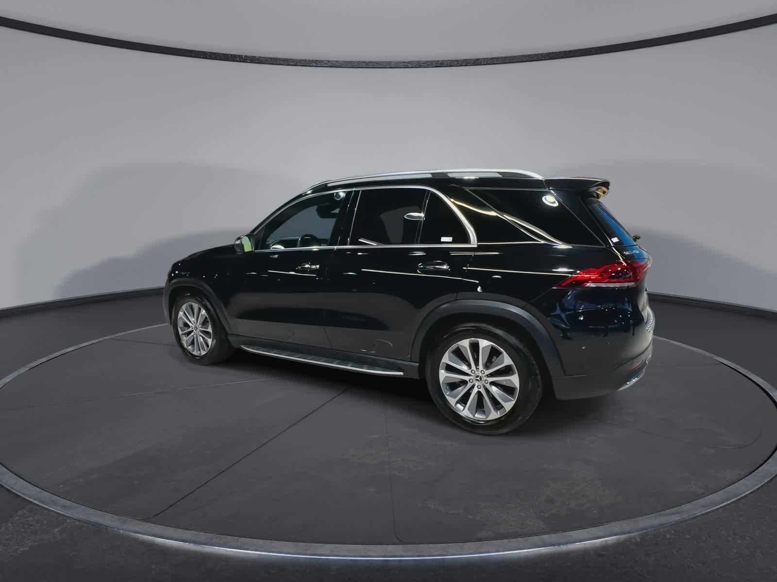 Thumbnail: 2023 Mercedes-Benz GLE - 8