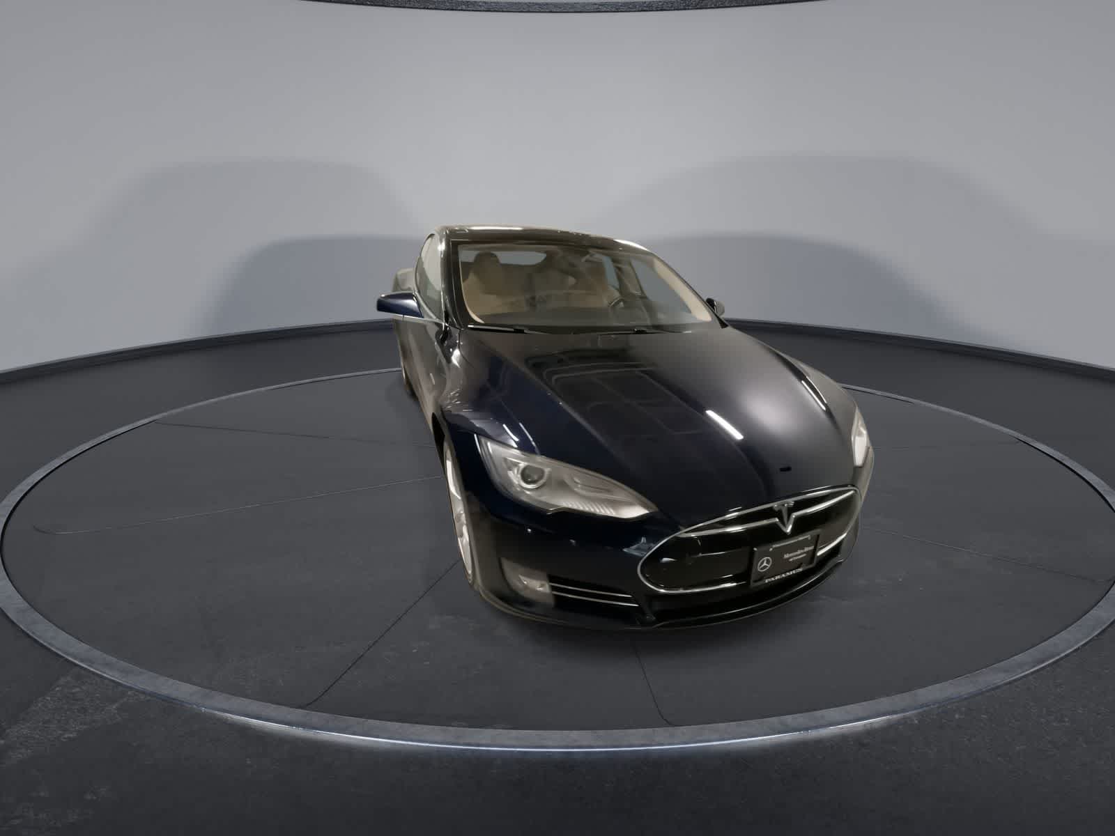 2014 Tesla Model S  4