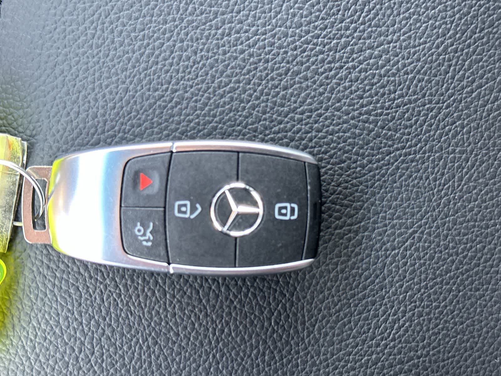 Thumbnail: 2025 Mercedes-Benz Sprinter - 31