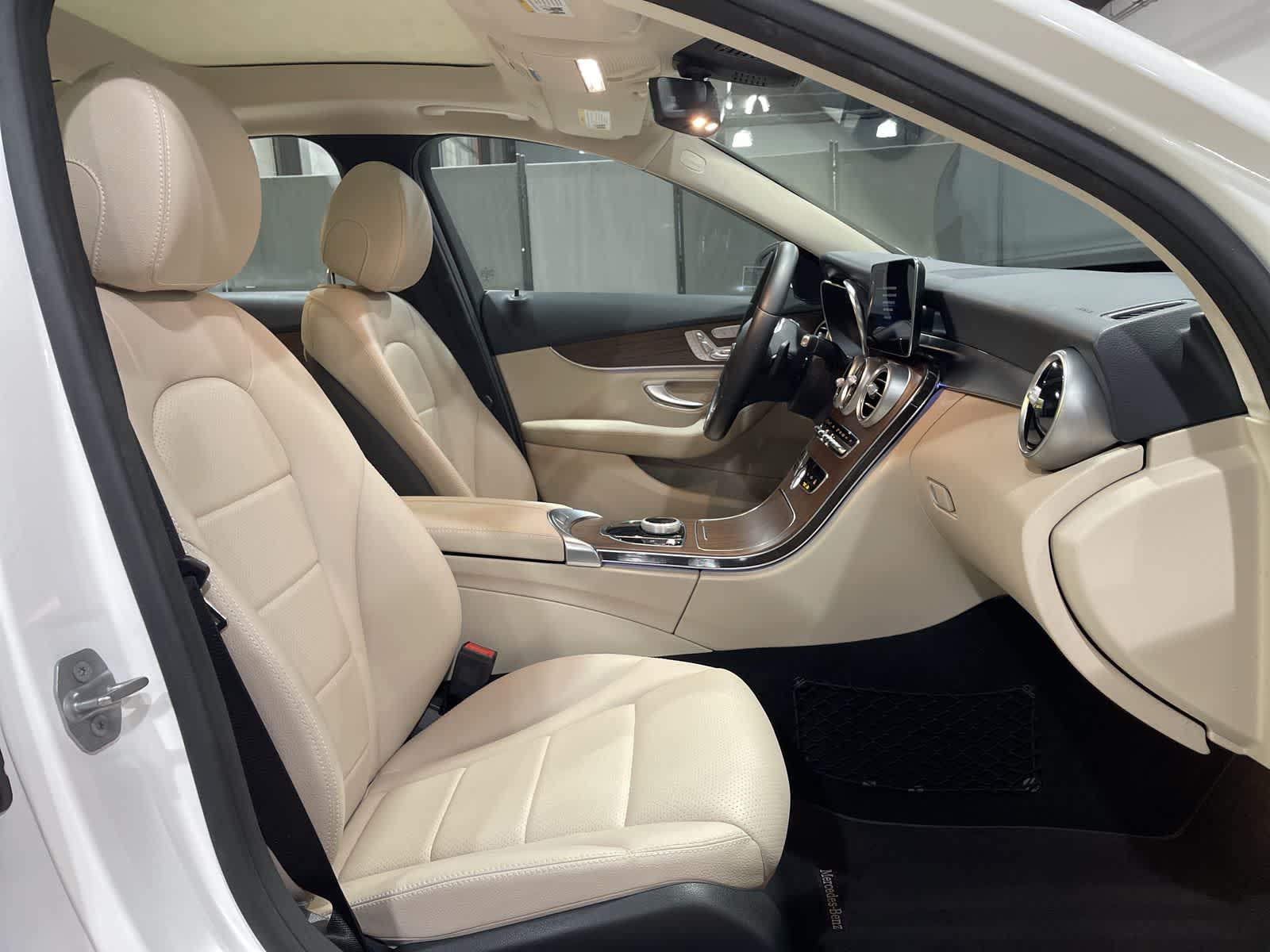 Thumbnail: 2021 Mercedes-Benz C-Class - 26