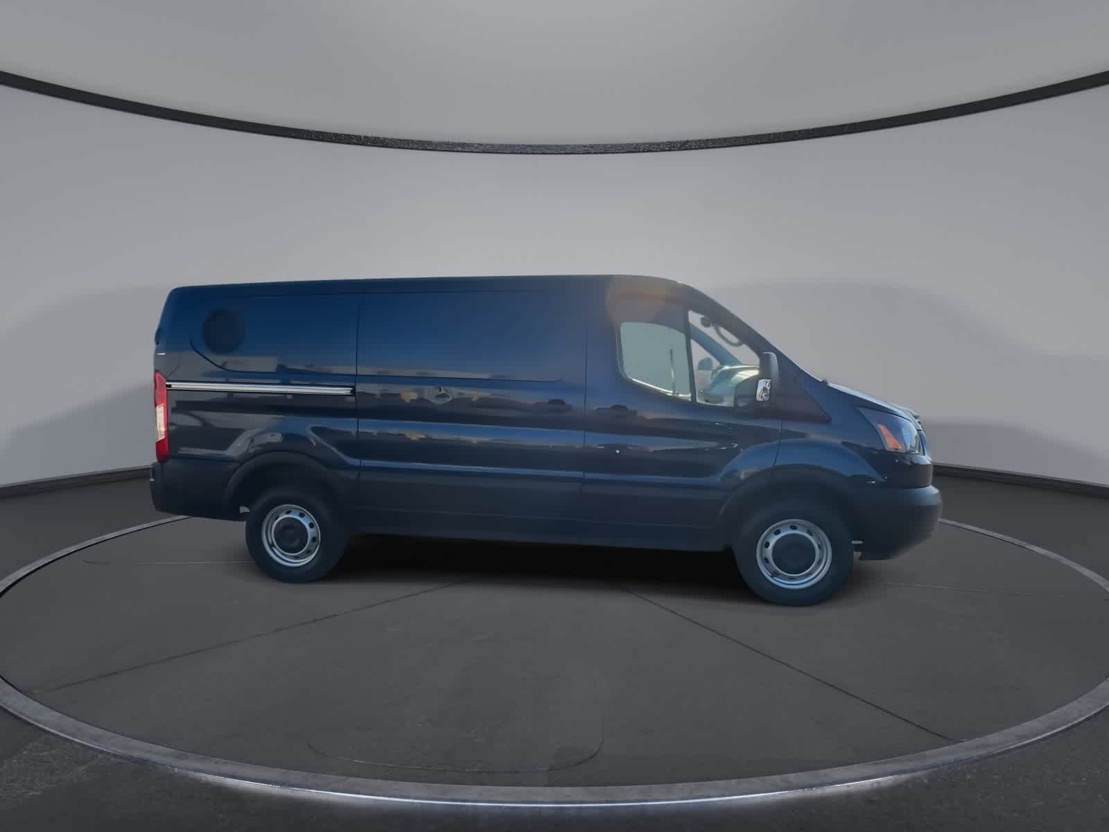 Thumbnail: 2019 Ford Transit Series - 13