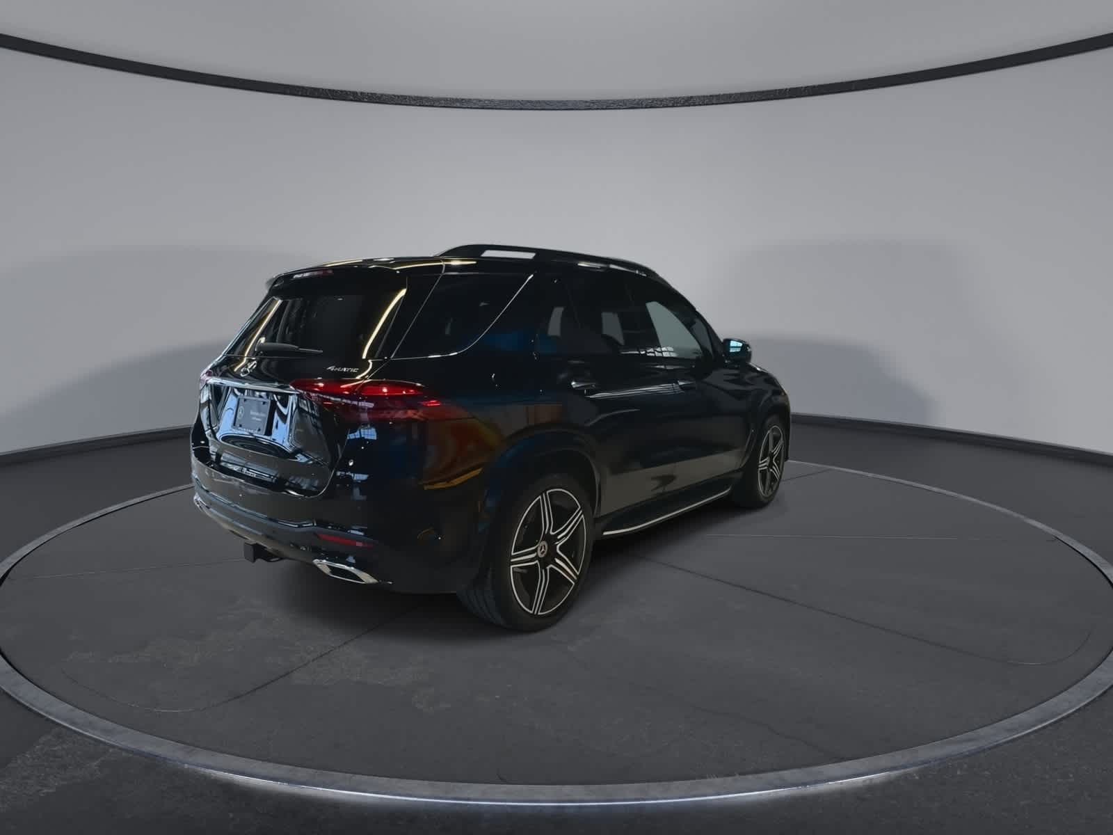 Thumbnail: 2024 Mercedes-Benz GLE - 10