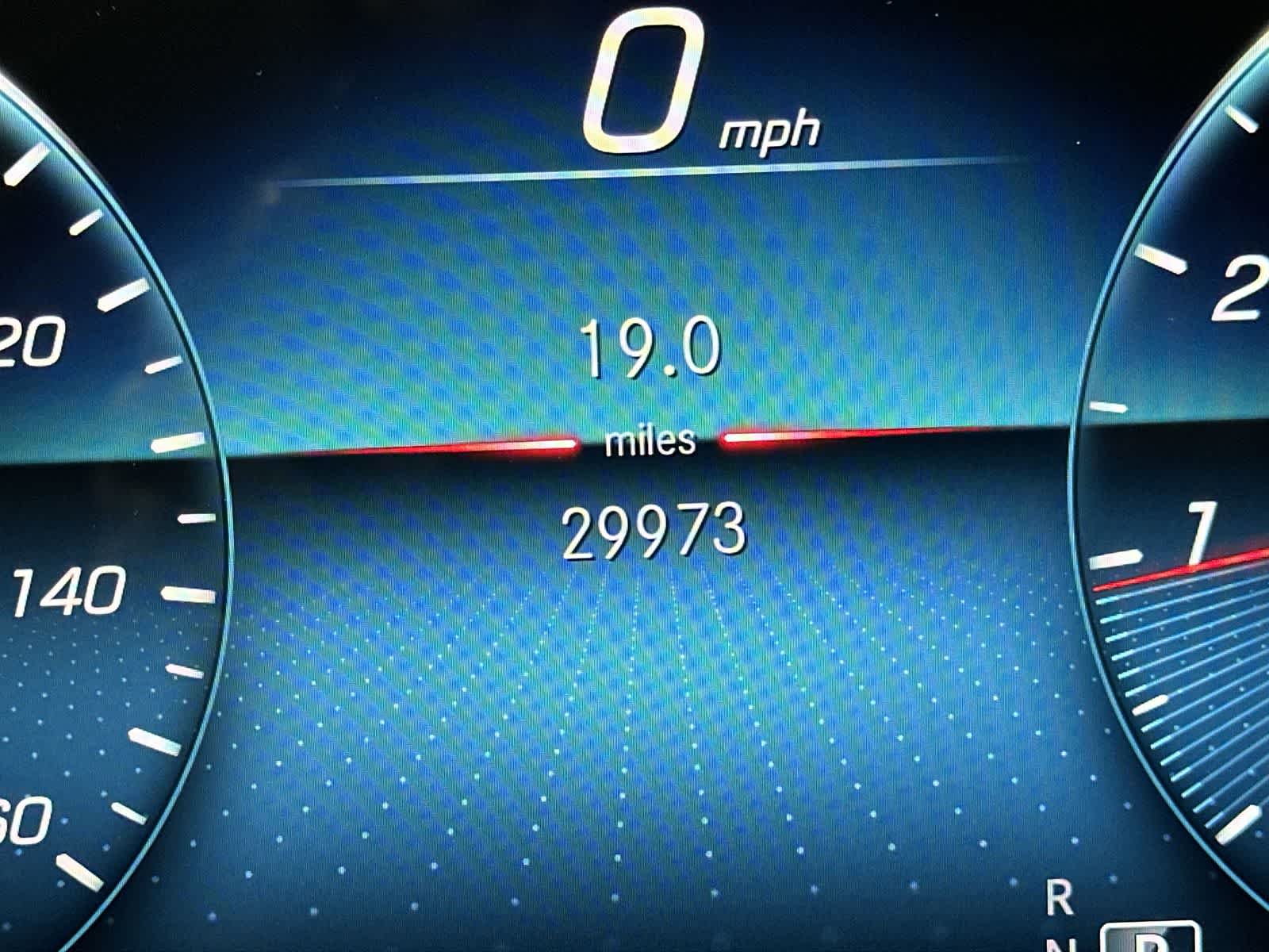 Thumbnail: 2023 Mercedes-Benz GLE - 30