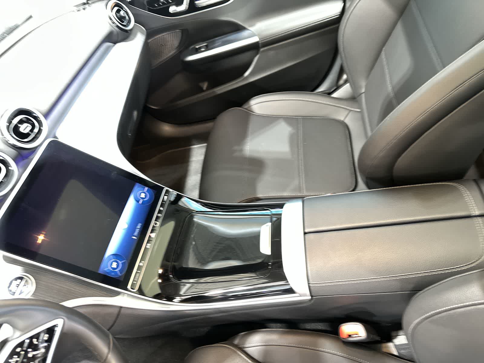 Thumbnail: 2025 Mercedes-Benz C-Class - 28