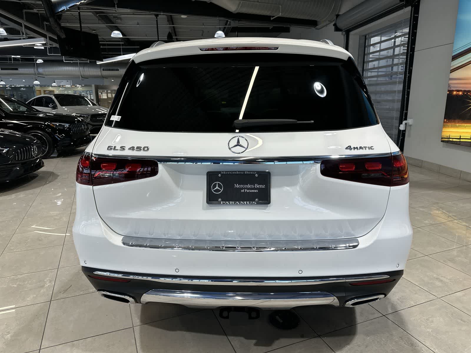 Thumbnail: 2024 Mercedes-Benz GLS - 17