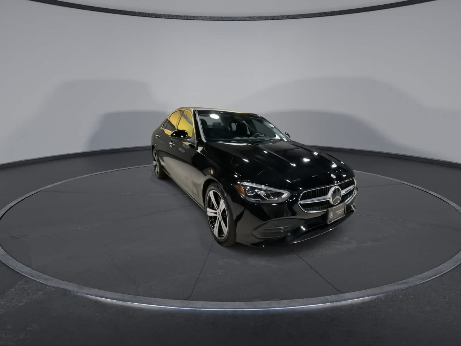 Thumbnail: 2025 Mercedes-Benz C-Class - 3