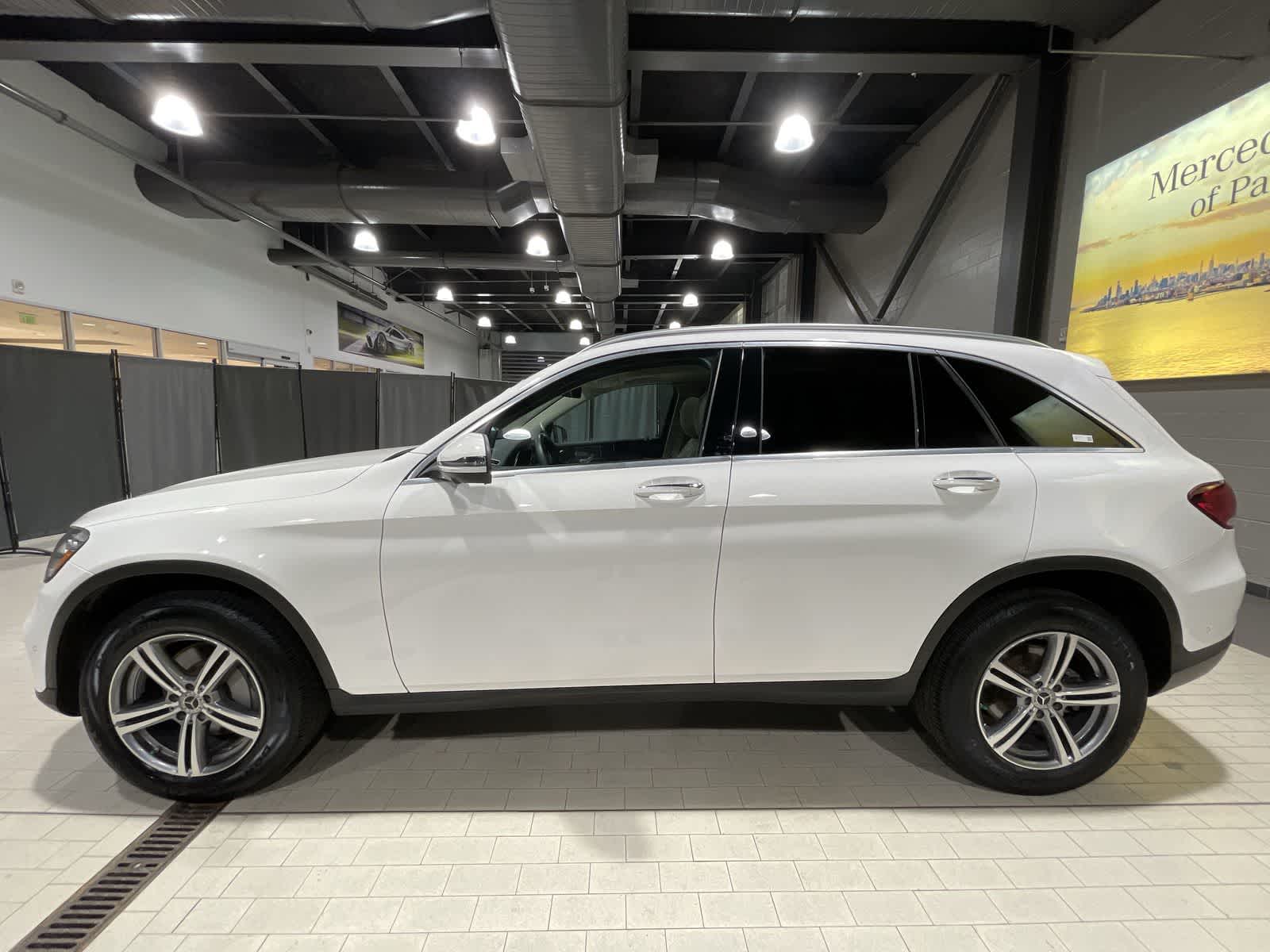 Thumbnail: 2022 Mercedes-Benz GLC - 15