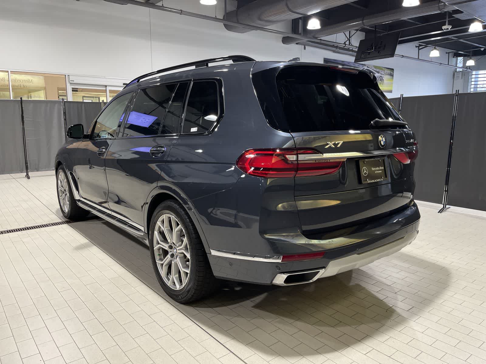 Thumbnail: 2022 BMW X7 - 16
