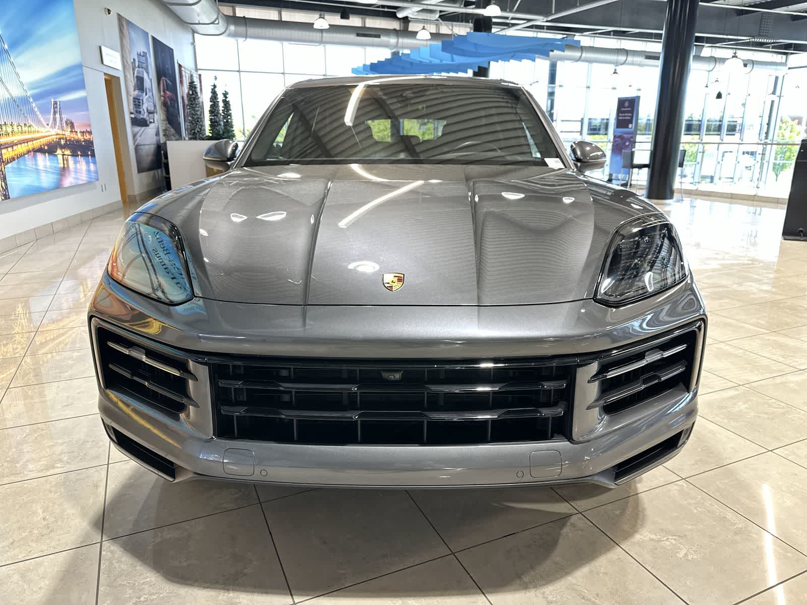 Thumbnail: 2024 Porsche Cayenne - 18