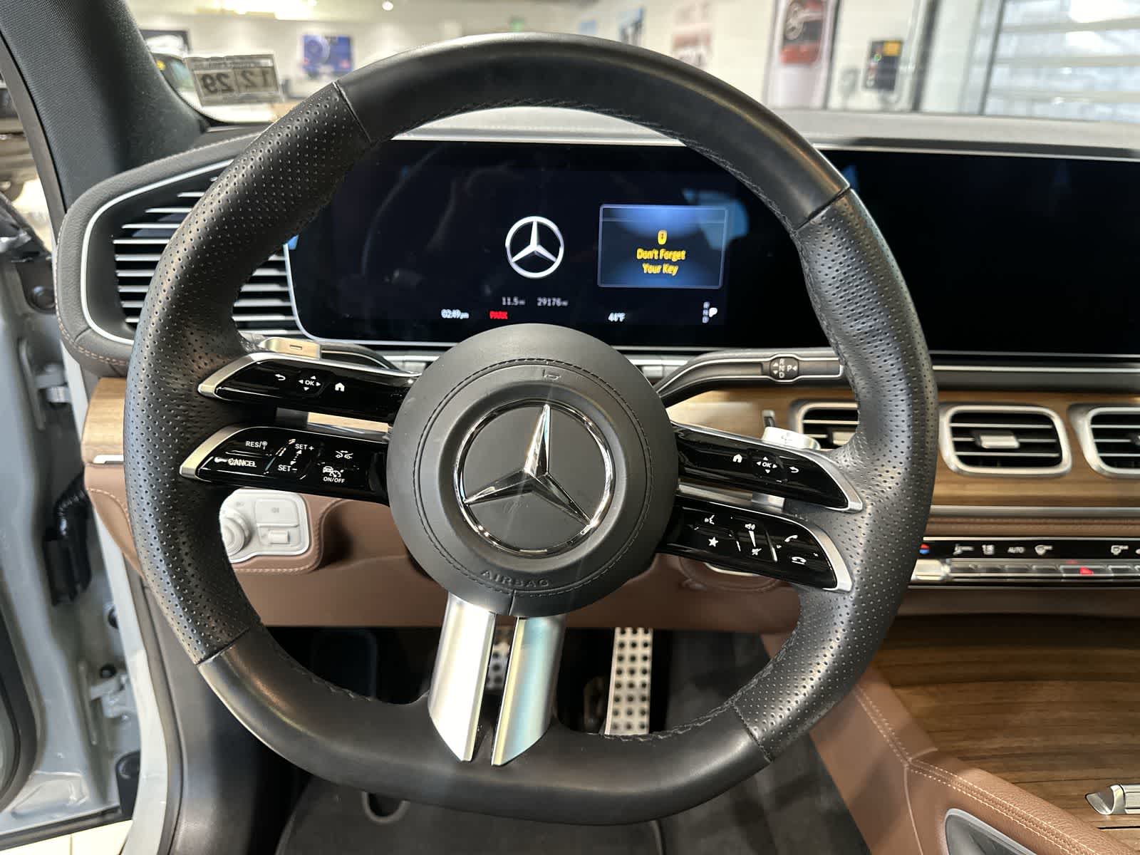 Thumbnail: 2024 Mercedes-Benz GLS - 27