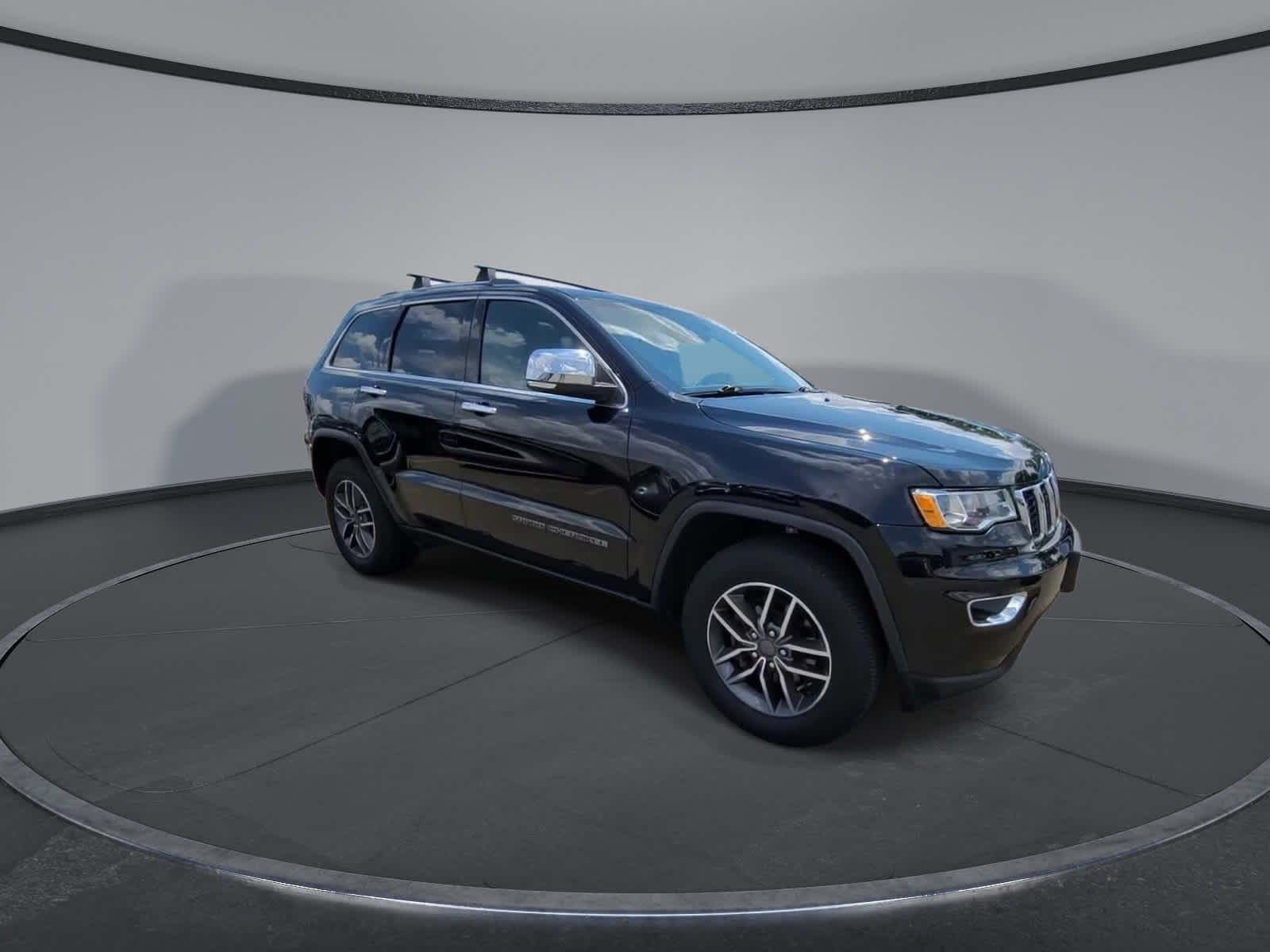 Used 2019 Jeep Grand Cherokee Limited with VIN 1C4RJFBG2KC554790 for sale in Paramus, NJ