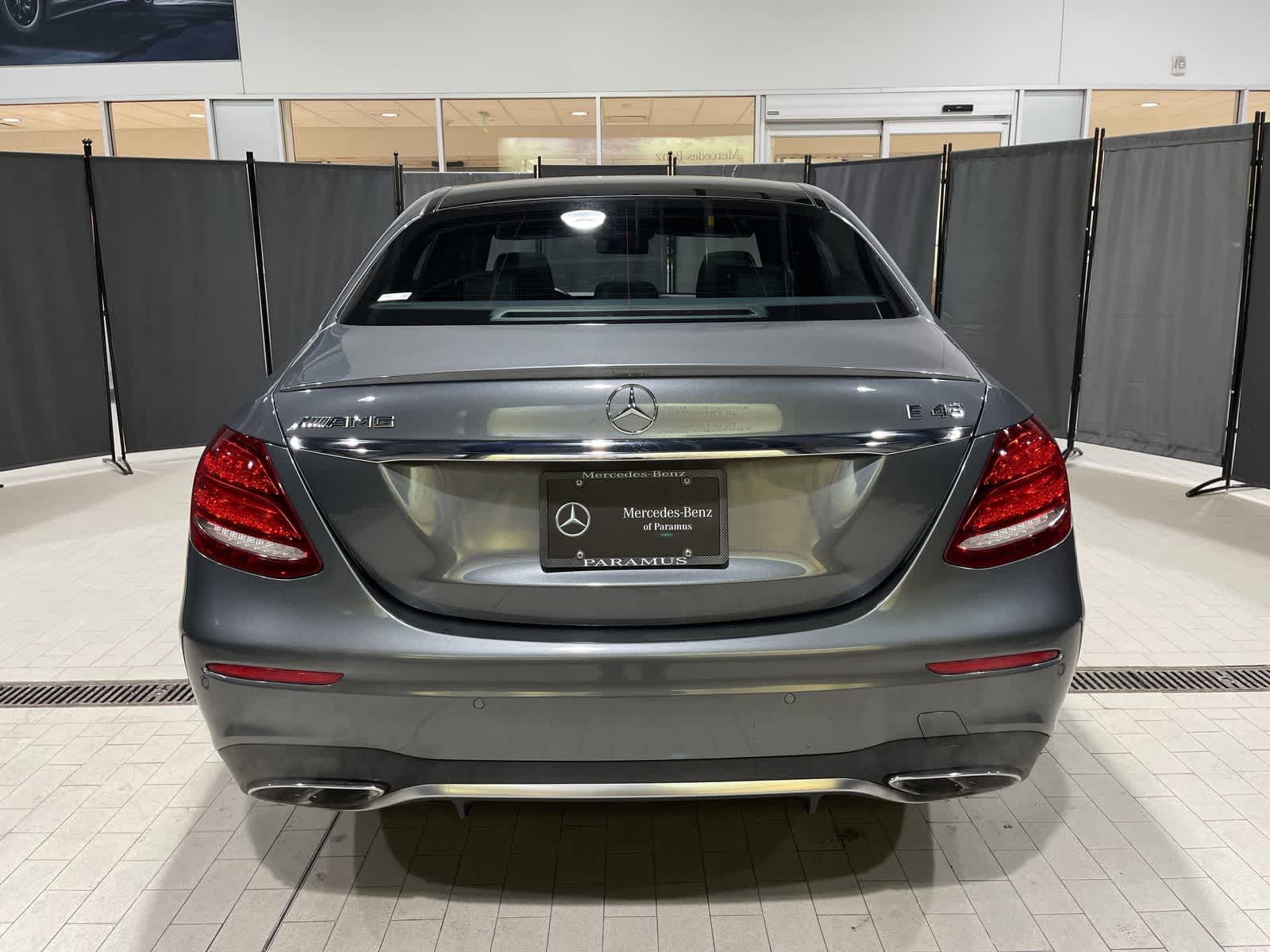 Thumbnail: 2018 Mercedes-Benz E-Class - 17