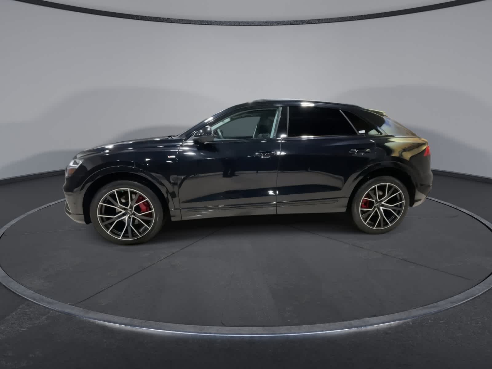 Thumbnail: 2019 Audi Q8 - 7