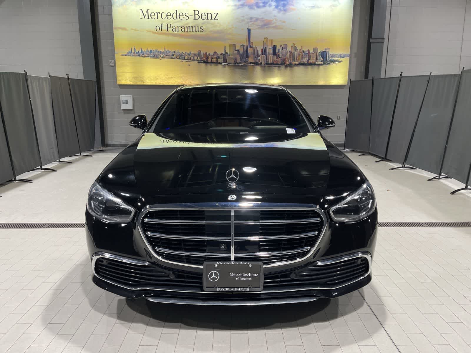 Thumbnail: 2022 Mercedes-Benz S-Class - 18