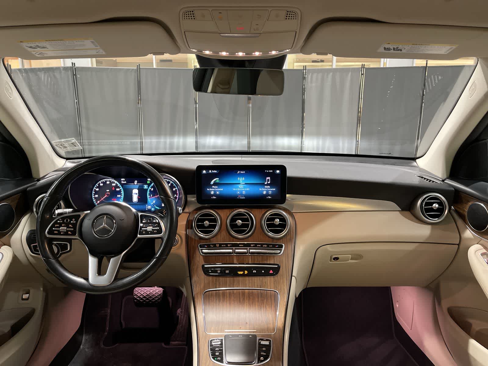 Thumbnail: 2022 Mercedes-Benz GLC - 22