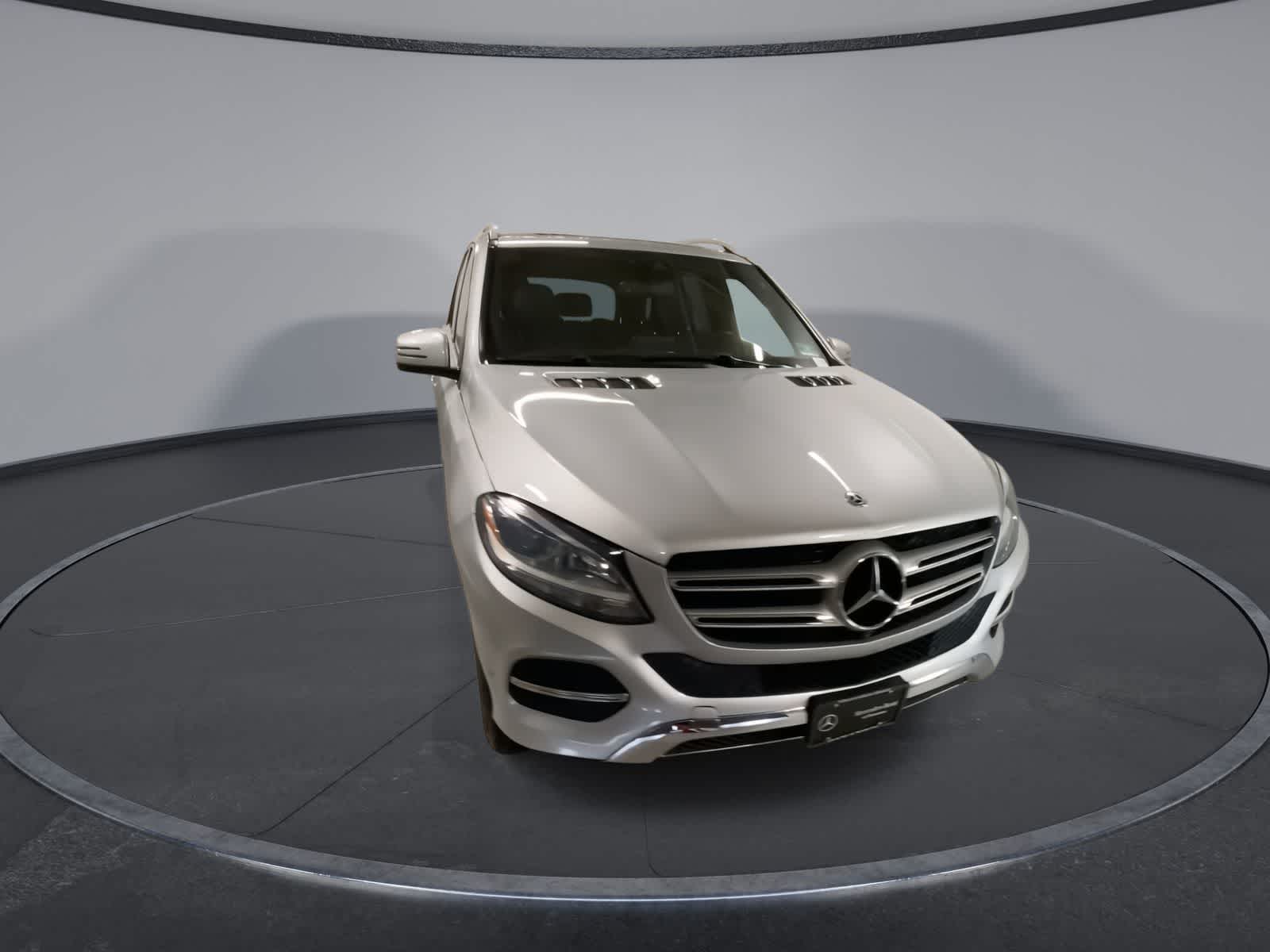 Thumbnail: 2018 Mercedes-Benz GLE - 3