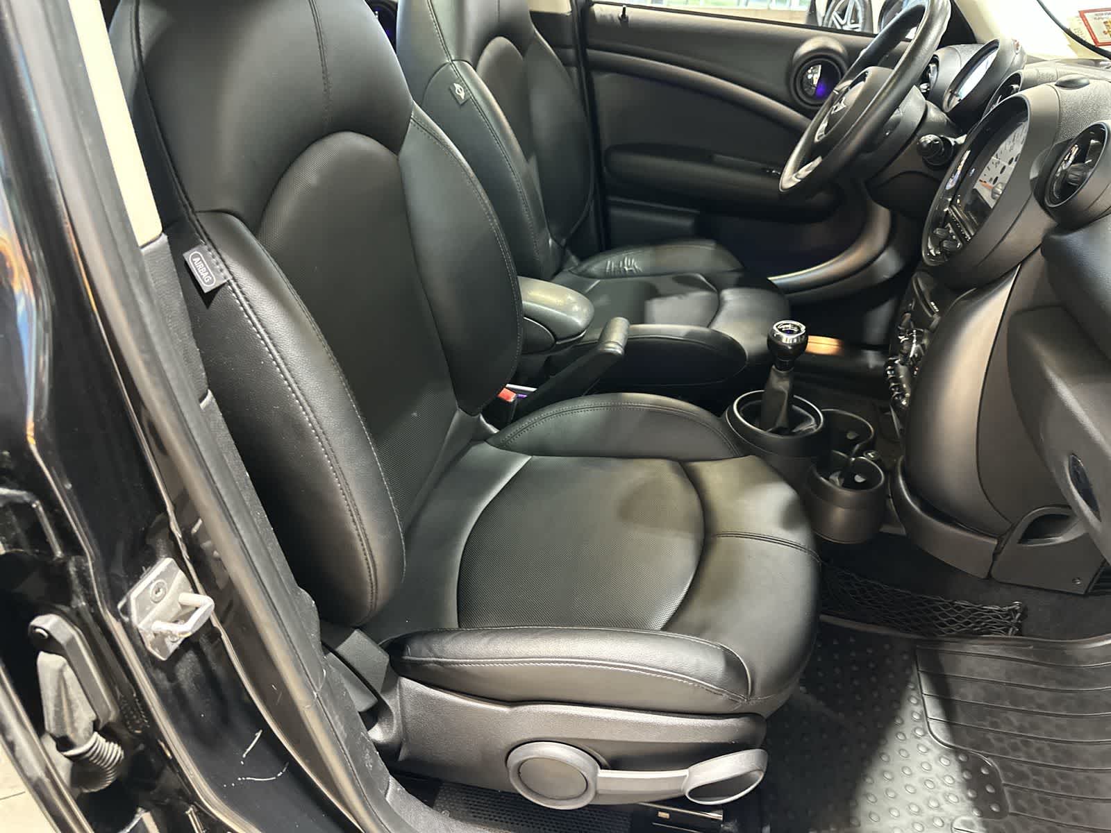 Thumbnail: 2014 MINI Cooper Countryman - 26