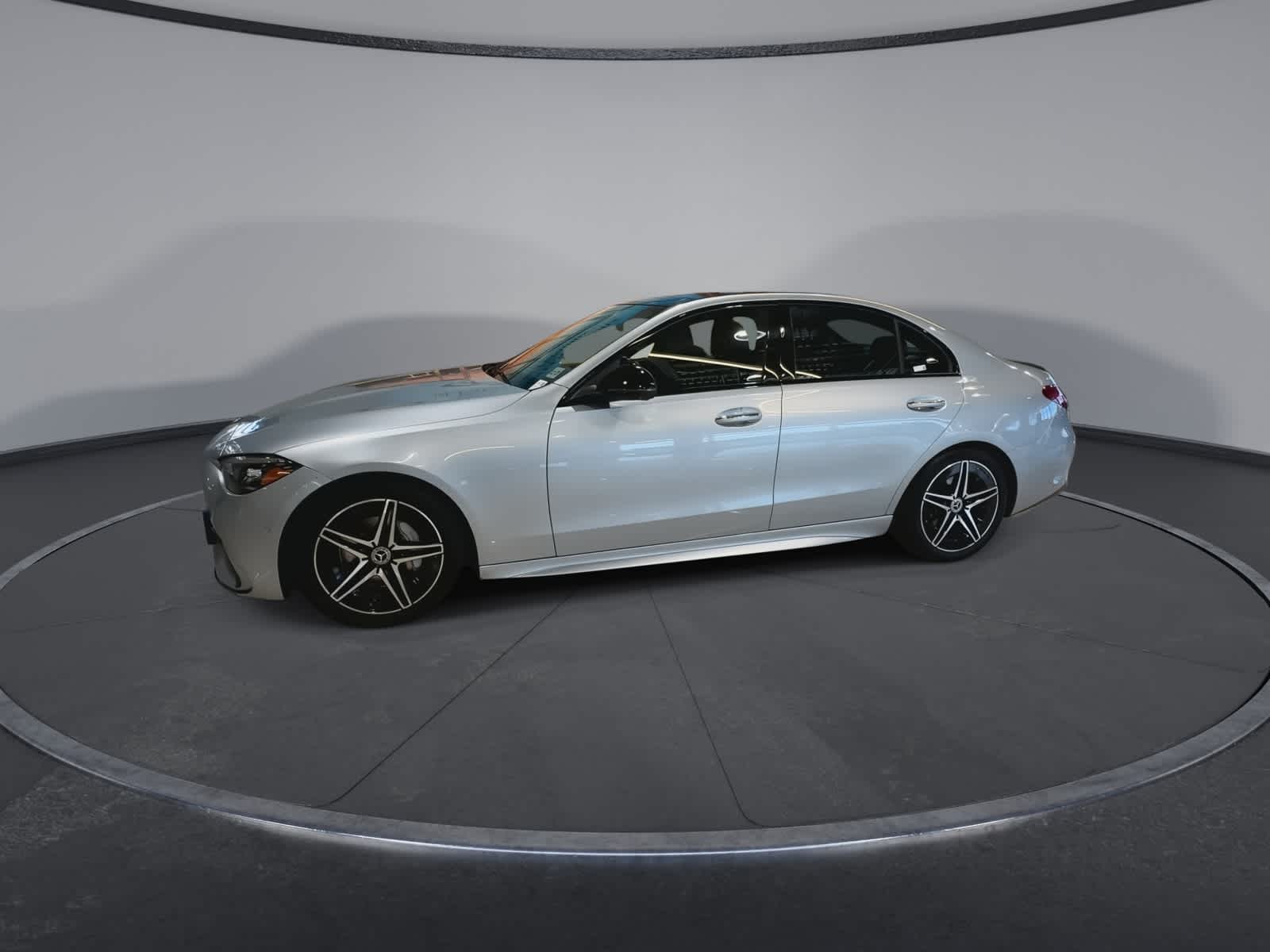 Thumbnail: 2022 Mercedes-Benz C-Class - 6