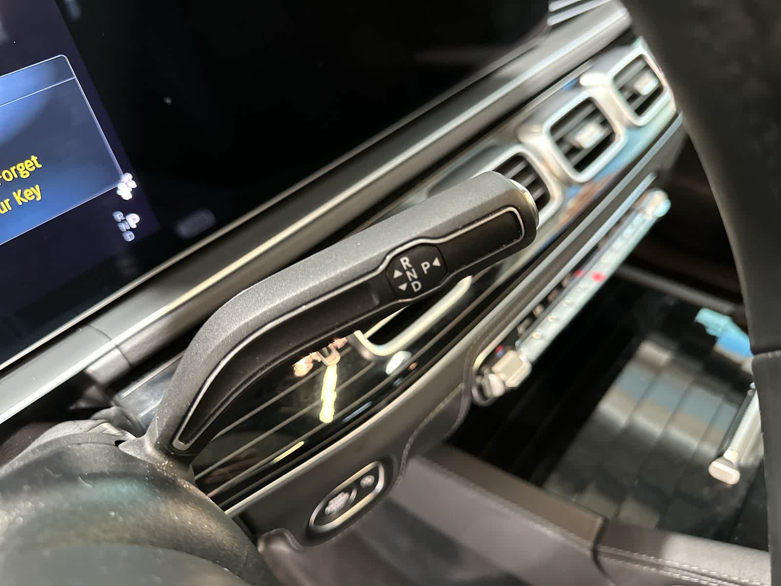 Thumbnail: 2024 Mercedes-Benz GLE - 29