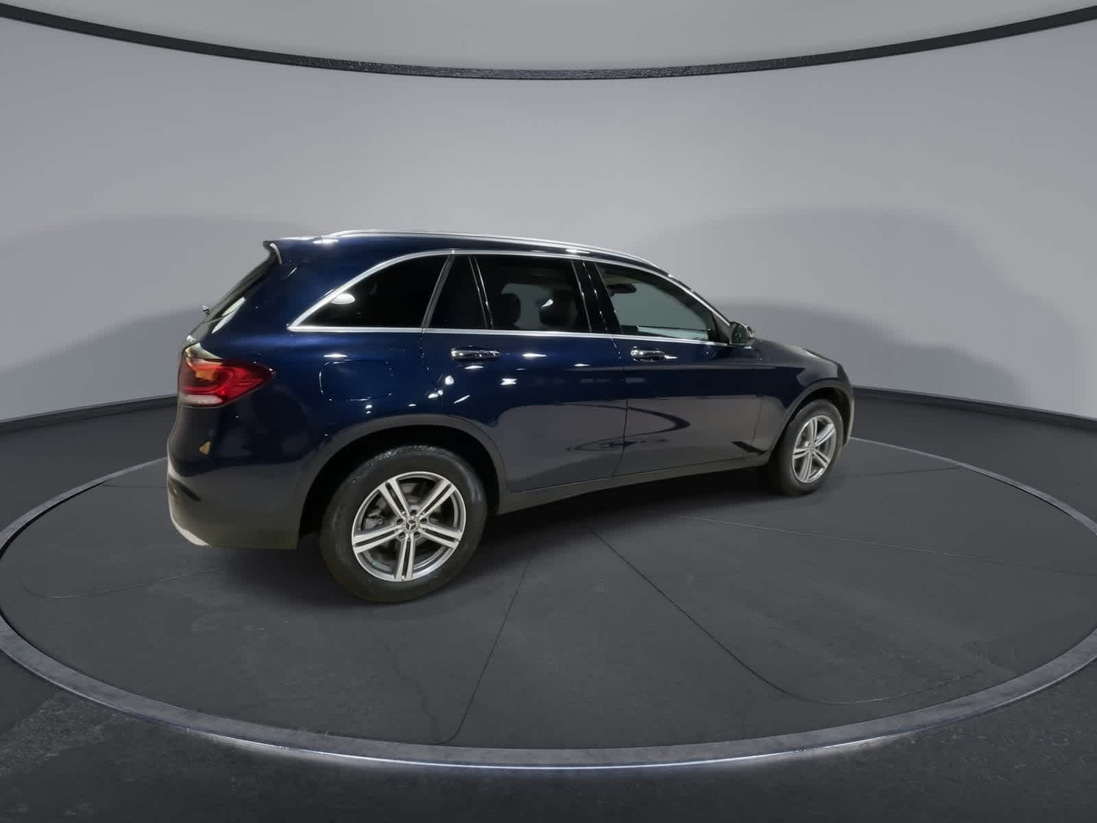 Thumbnail: 2022 Mercedes-Benz GLC - 12